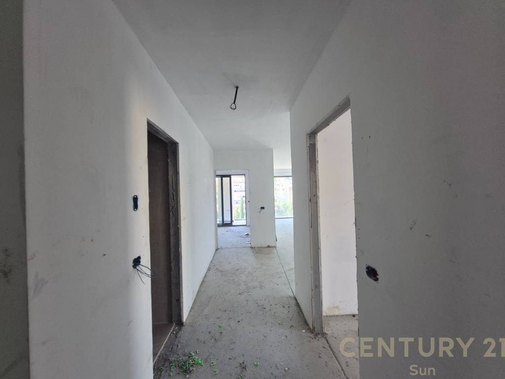 Shitet Apartament 2+1+2 tualete te Rr. Myslym Shyri – Urban Peak Residence ✨