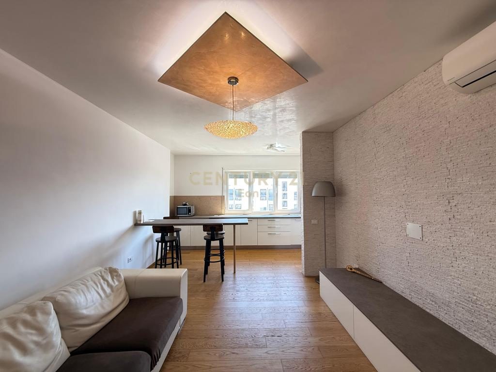 Apartament 2+1 me Depo për Shitje pranë UKD, Durres !