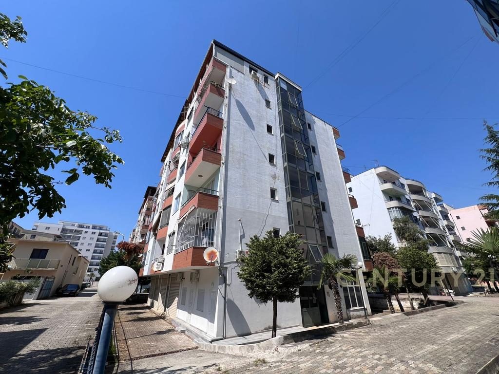 Apartament 1+1 per shitje tek Miami 2 ne Golem !!!