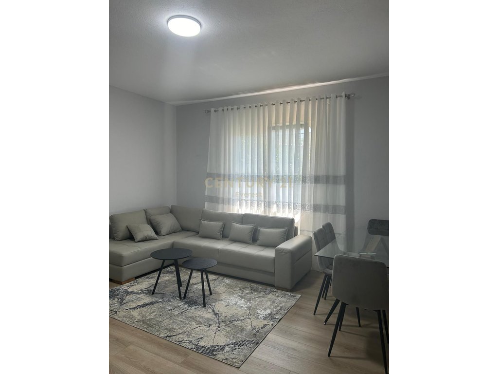 RRETHRROTULLIMI I SHKOZES, APARTAMENT 2+1 PER QIRA