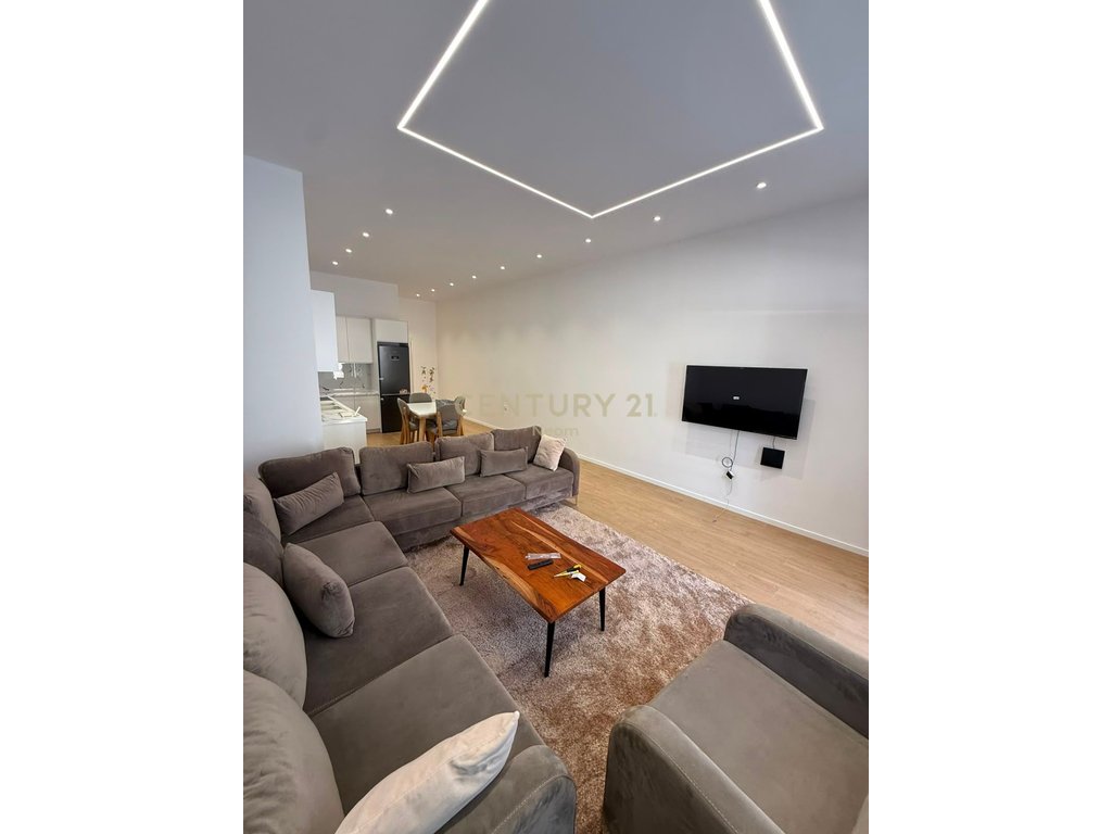 Jepet me qira apartament 2+1 te Kodra e Diellit