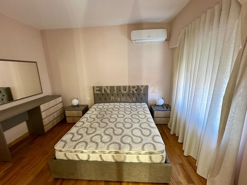 APARTAMENT 1+1 ME QIRA, RRUGA DALIP TOPI, FRESK!
