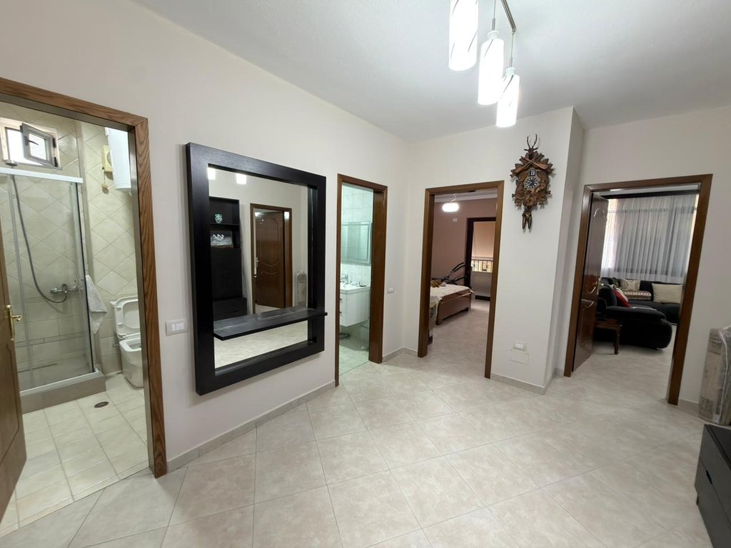 Apartament 2+1 me Qira pranë Ministrisë së Jashtme