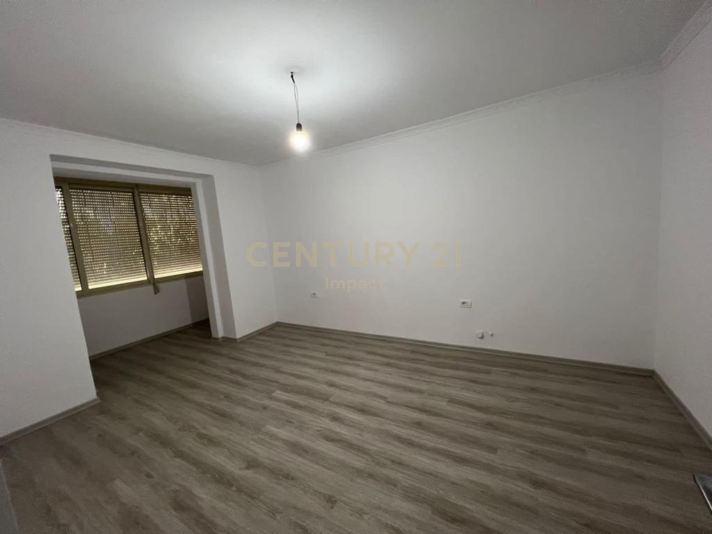 Jepet apartament 2+1 per qira prane Myslym Shyrit!