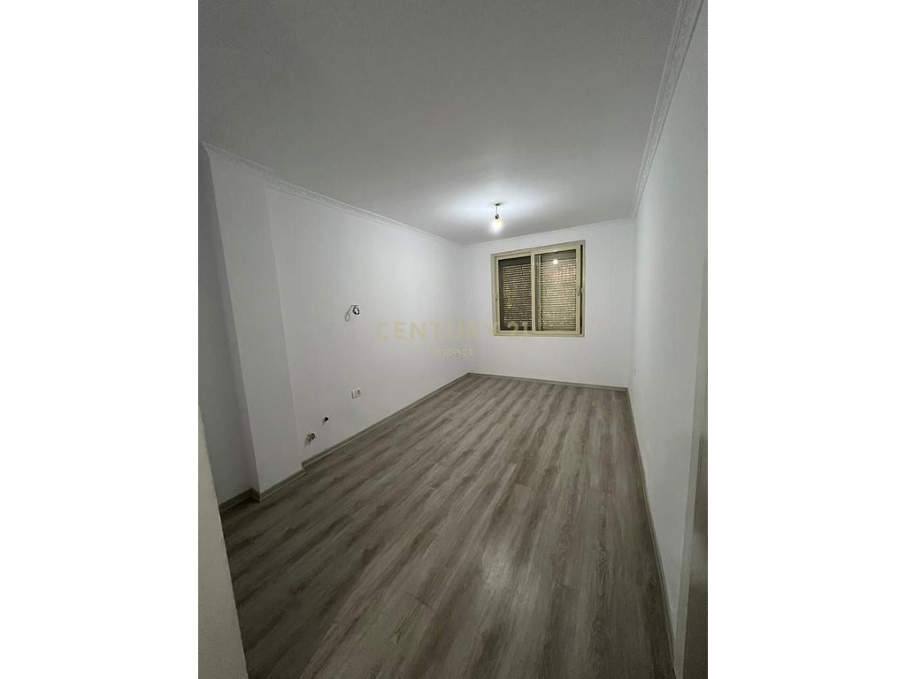 Jepet apartament 2+1 per qira prane Myslym Shyrit!