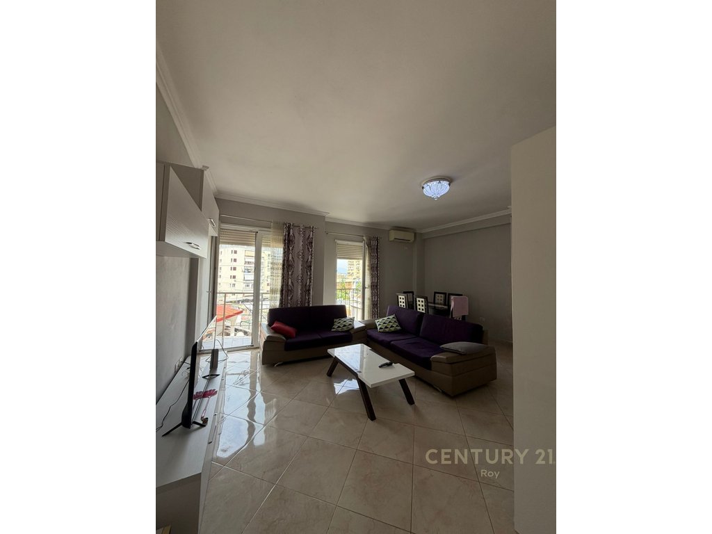 APARTAMENT 2+1+2 PER QERA NE QENDER TE DURRESIT!!!! - 500€ |