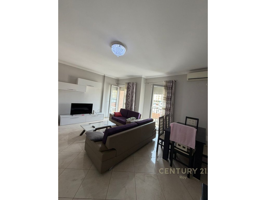 APARTAMENT 2+1+2 PER QERA NE QENDER TE DURRESIT!!!! - 500€ |