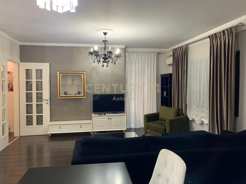 Jepet me qira apartament i bollshëm 2+1+2 me ballkon të mbyllur