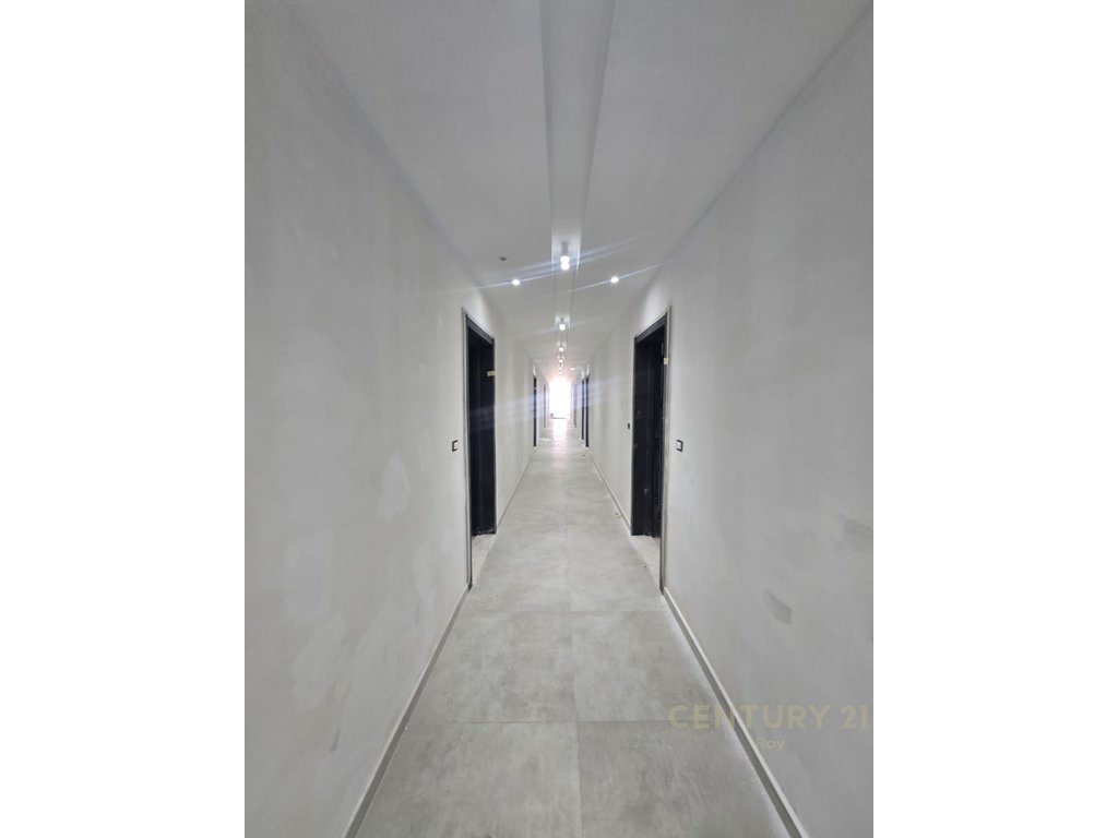 SHITET APARTAMENT 1+1+POST PARKIMI , PRANE HOTEL PREMIUM NE GOLEM !!!
