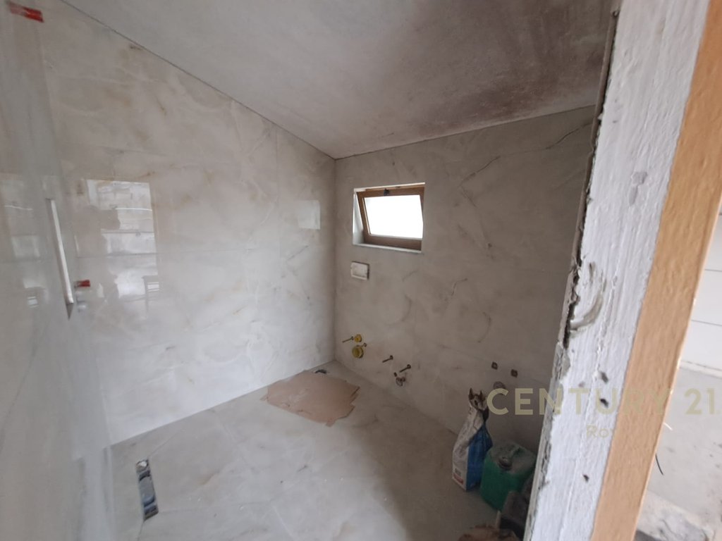 Apartament 2+1 Në Shitje në Shkozet, Durrës - 115,000€ | 111.2 m²