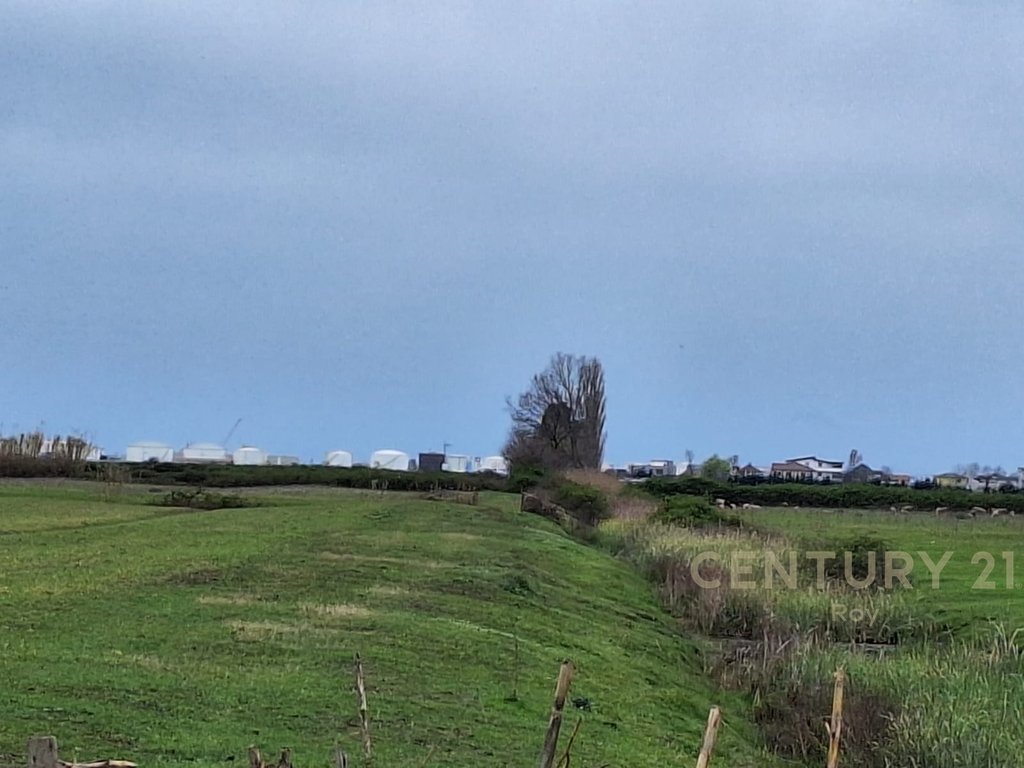 Tokë për Shitje në Bisht Kamez, Durrës - 160000€ | 9208 m²