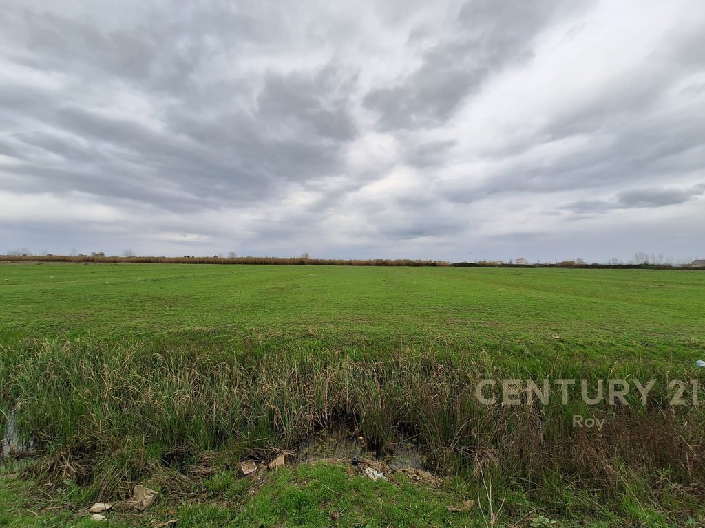 Tokë për Shitje në Bisht Kamez, Durrës - 160000€ | 9208 m²