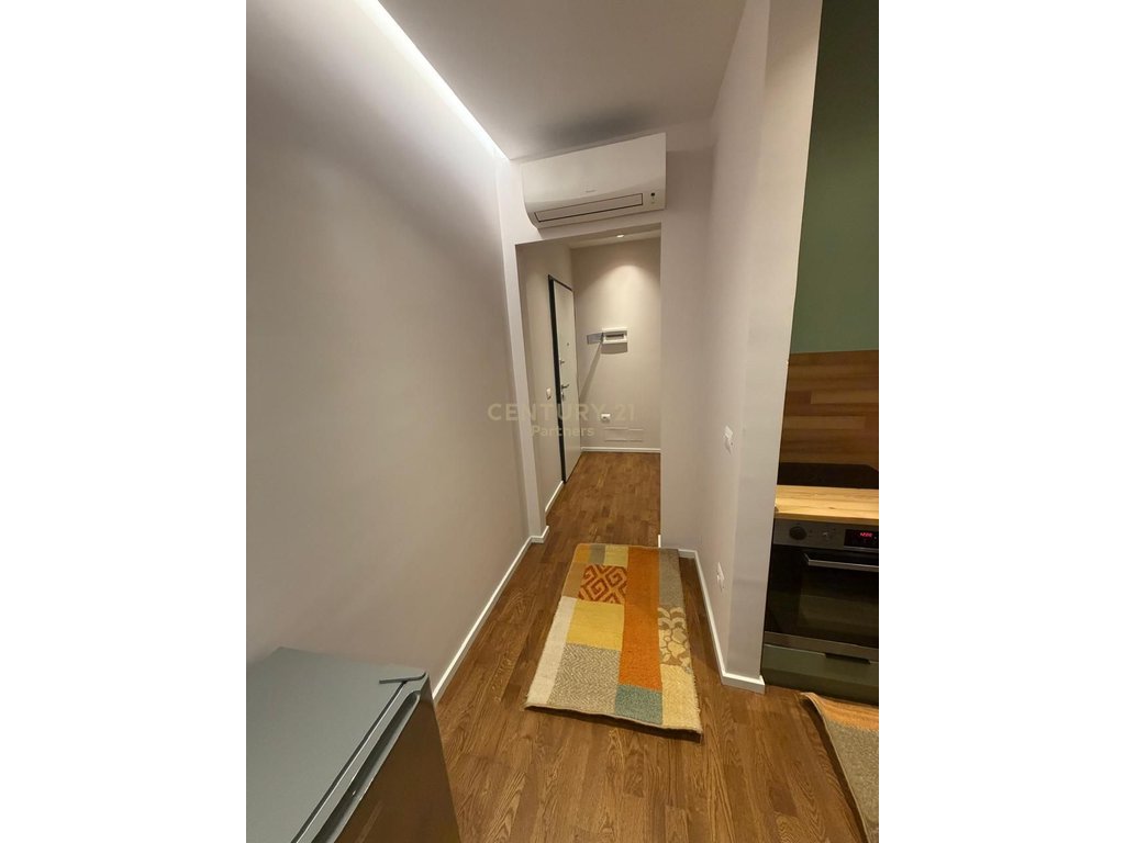📍 Japim garsoniere me qira afër shkollës “Osman Myderizi” mbrapa Liceut