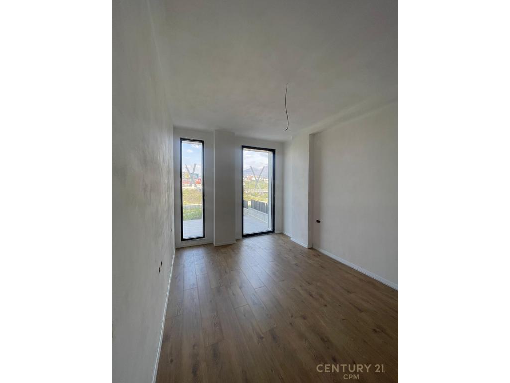 Apartament Modern 1+1+Post Parkimi për Shitje në Tulipan Residence, Mjull - Bathore