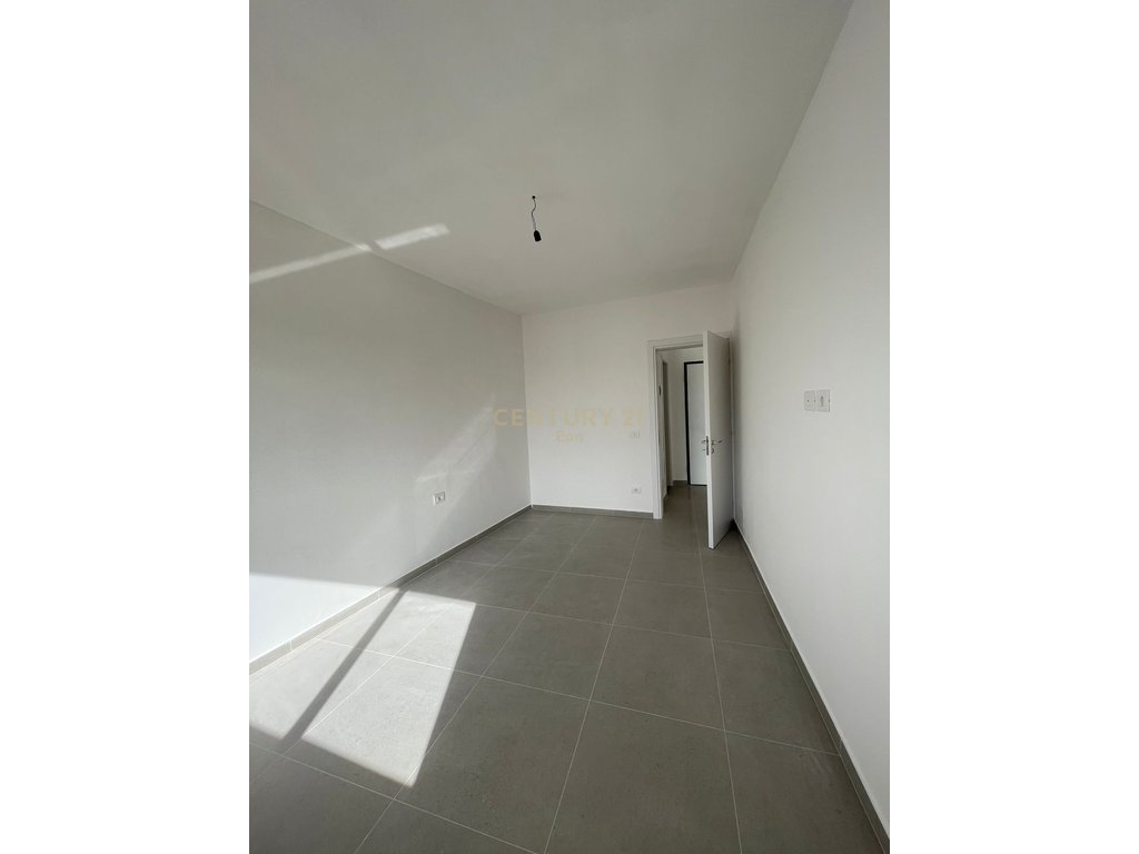 SHITET APARTAMENT 1+1 NE REZIDENCEN EON GOLEM!
