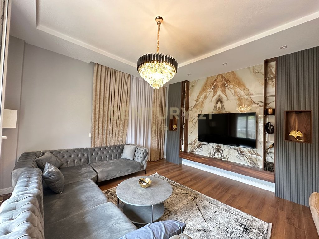 Apartament 2+1+ Post Parkimi per  Qira  prane " Teg"