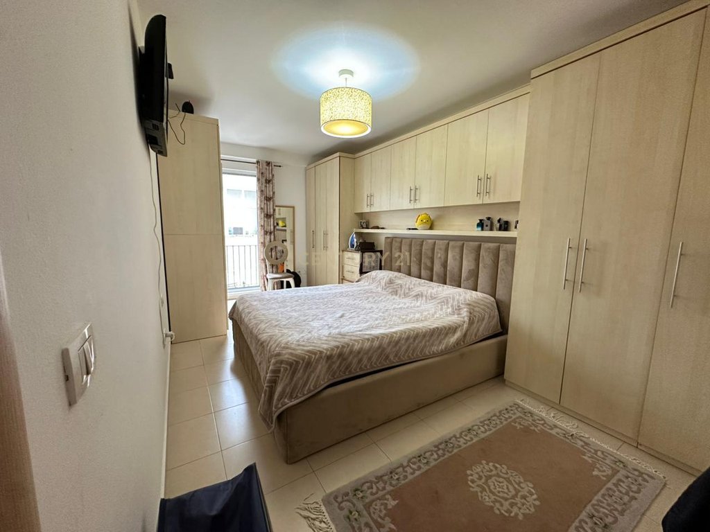 Apartament 2+1 – Për Shitje – Qyteti Studenti, Kompleksi Ana, Tiranë