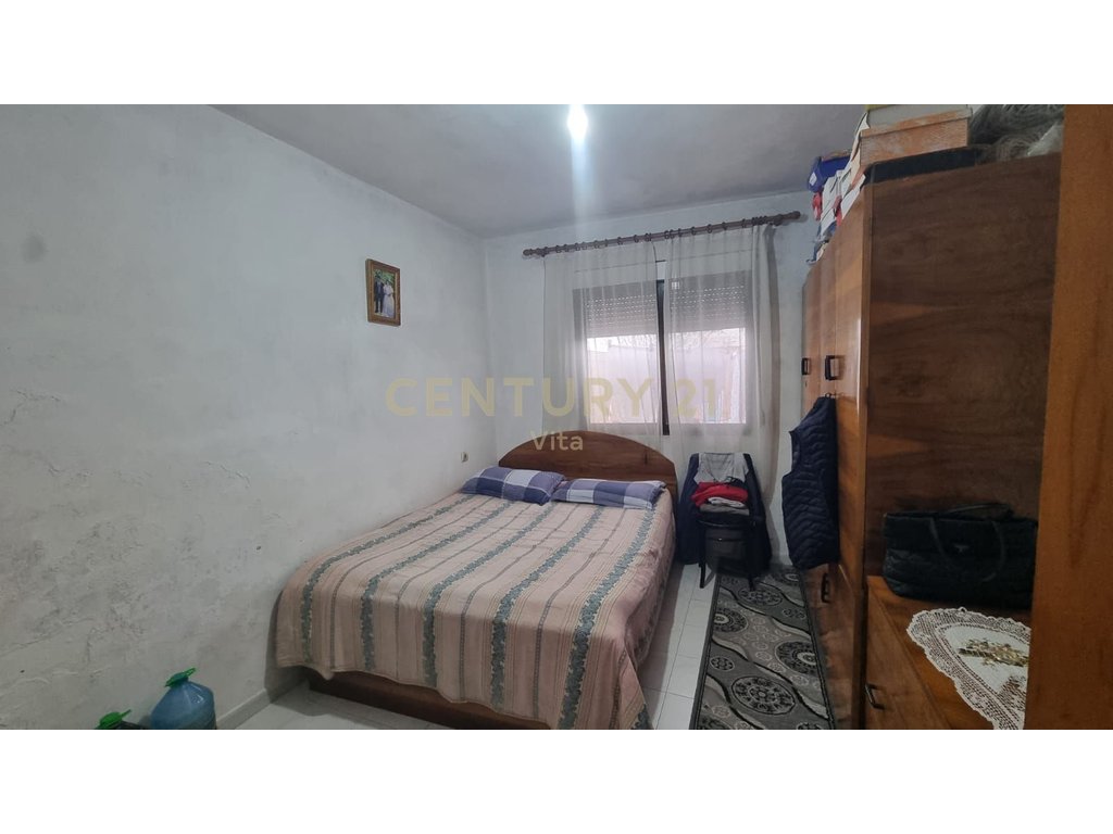 SHITET APARTAMENT 2+1 ME GARAZH PRANË MUZEUMIT, DURRËS!
