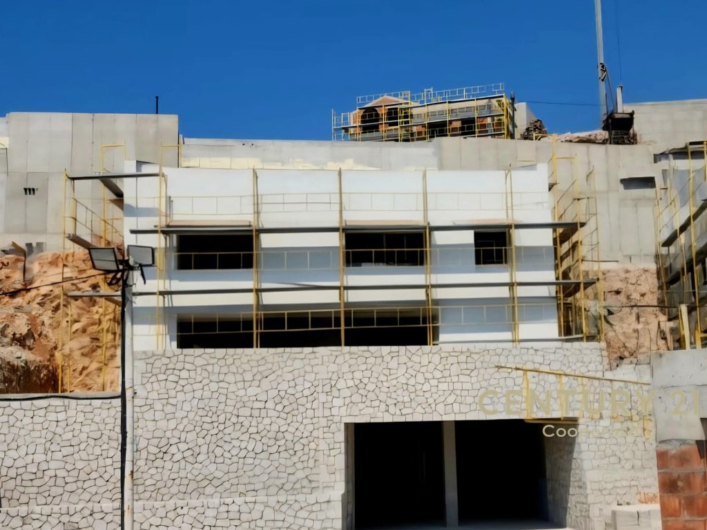 SHESIM VILË NË KOMPLEKSIN REZIDENCIAL NUKLI 1 - JALË
