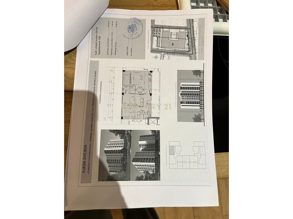 SHITET APARTAMENT 2+1+2 NE FUND TE BULEVARDIT TE RI!!