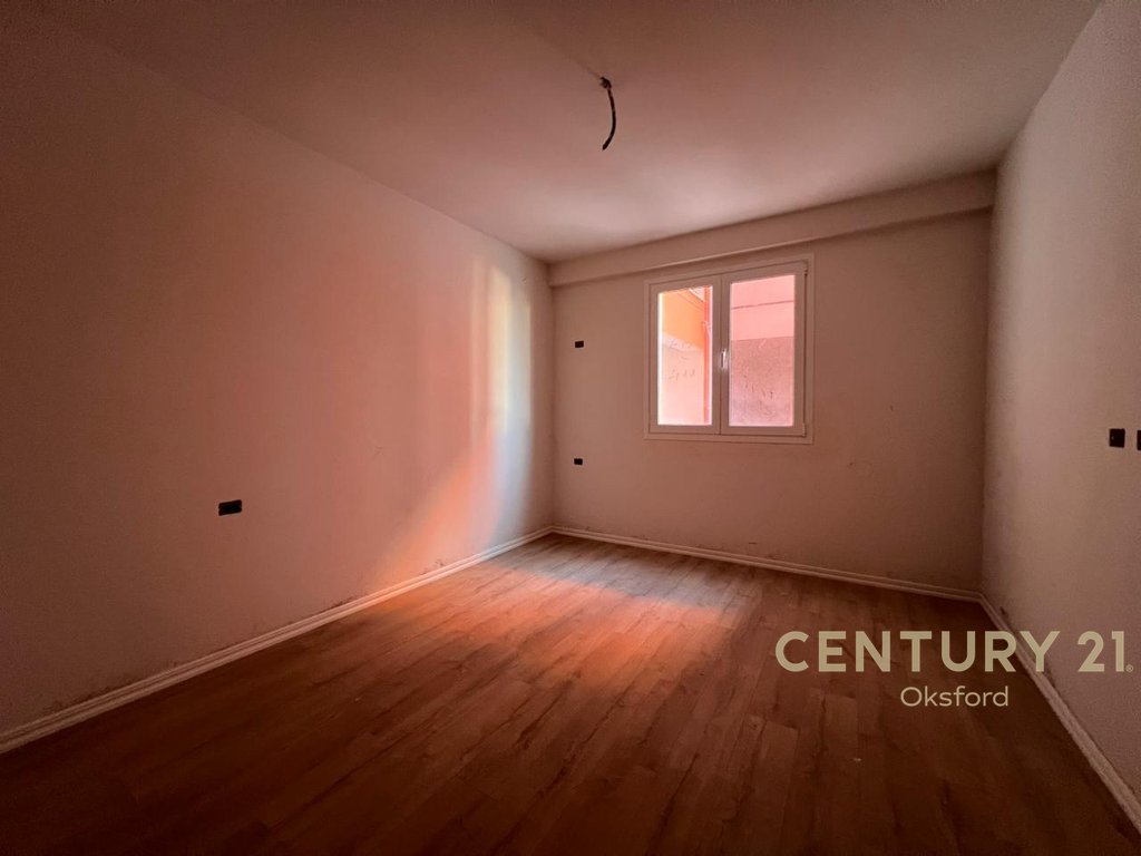 SHITEN 2 APARTAMENT 1+1  NE YZBERISHT