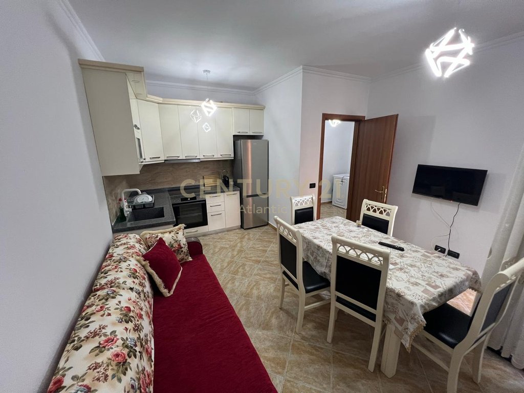 Apartament 1+1 me Qira – Zona Plazh, Durrës