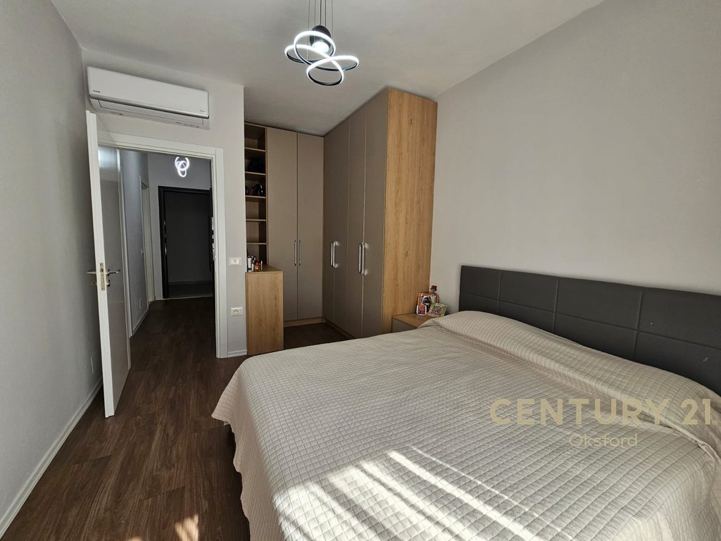 SHESIM APARTAMENT 1+1 I MOBILUAR NE YZBERISHT!
