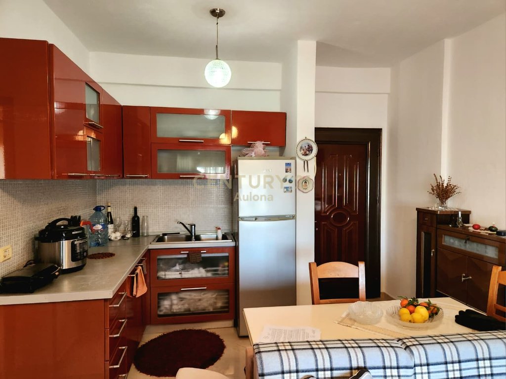 SHITET APARTAMENT 1+1 PRANE LUNGOMARE 1
