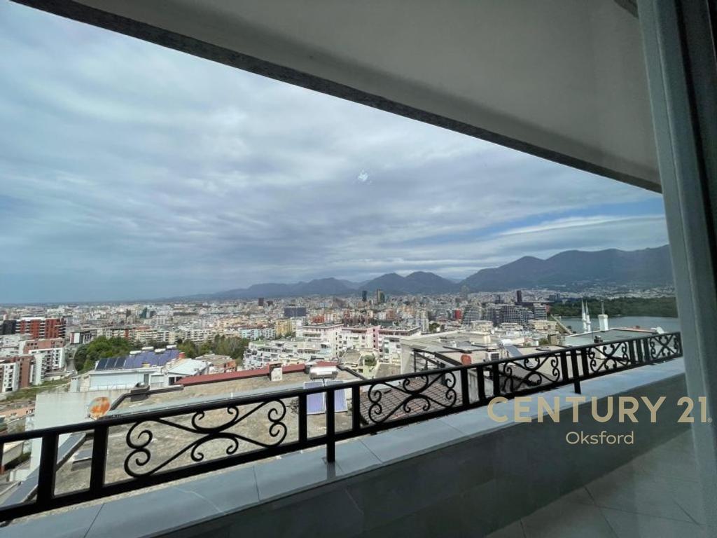 APARTAMENT PËR QIRA 2+1+2+POST PARKIMI TE KOPSHTI BOTANIK!