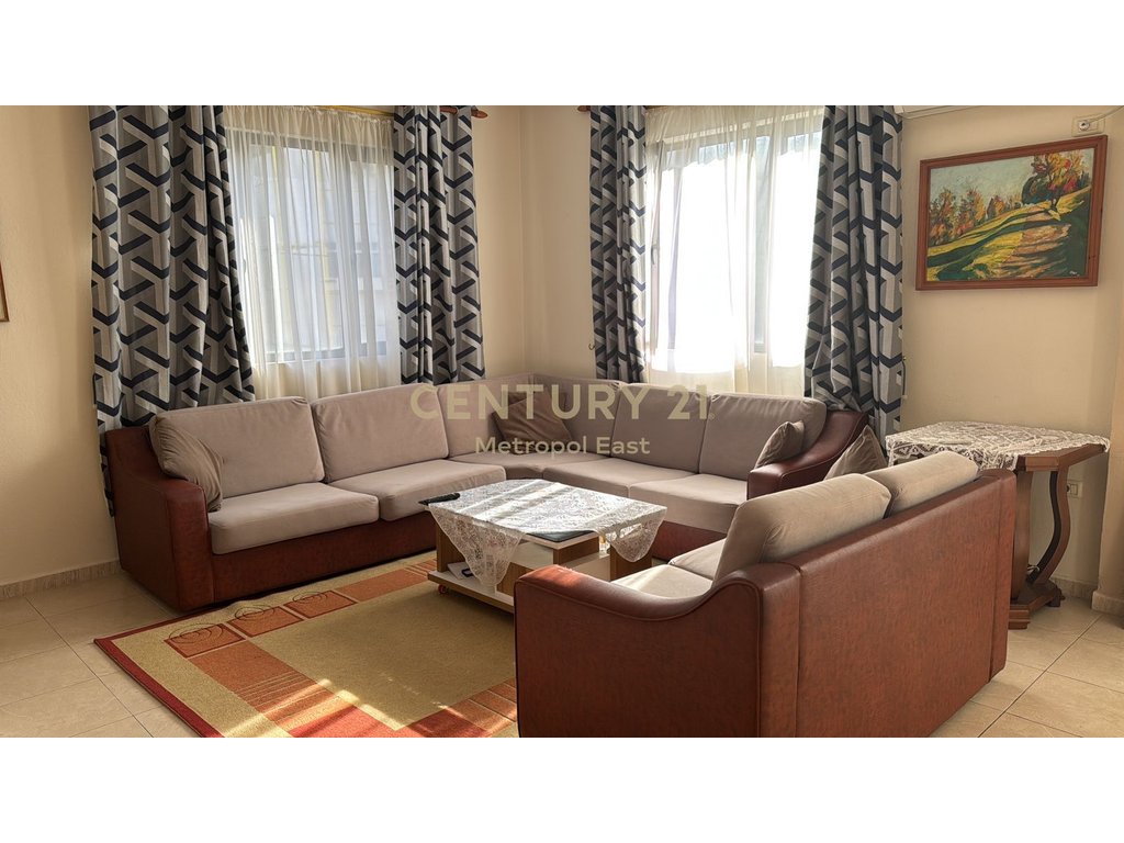 Shitet Apartament 2+1+2 - Kodra e Diellit