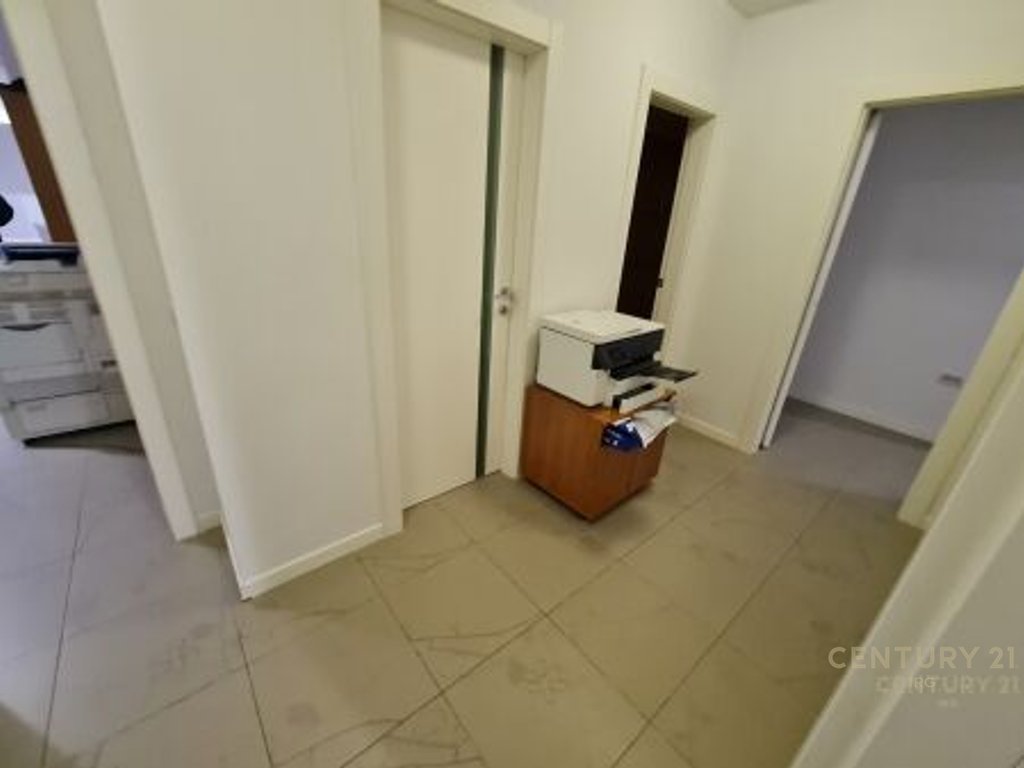 Dy Apartamente per Shitje tek Garda!