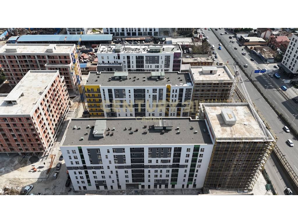 Shesim apartament 2+1+2+P  tek Tirana Entry!