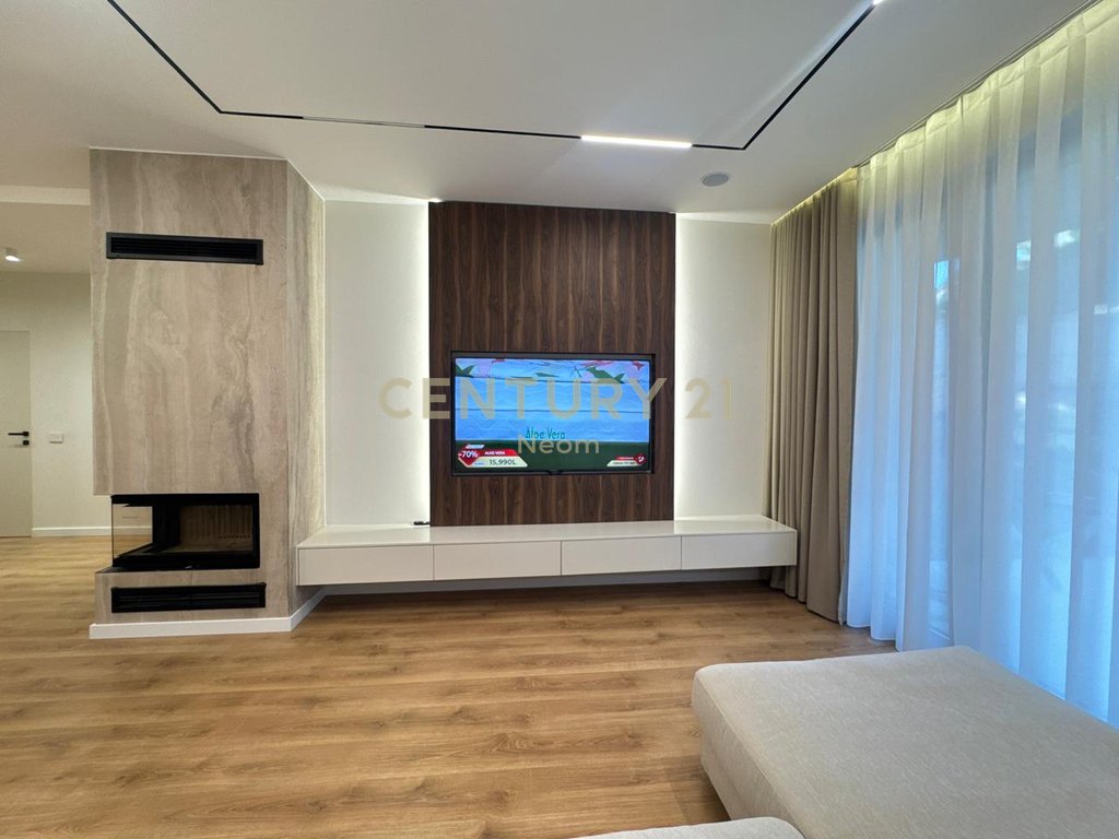 QIRA, APARTAMENT PREMIUM 2+1+2+OBORR me POST PARKIMI ‼️