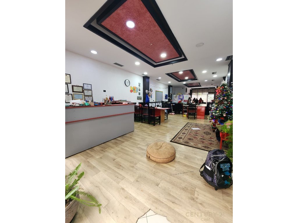 Ambient Komercial kat 0 për shitje prane Xhangollit ne Fresk, Tiranë - 230,000€ | 105.5 m²