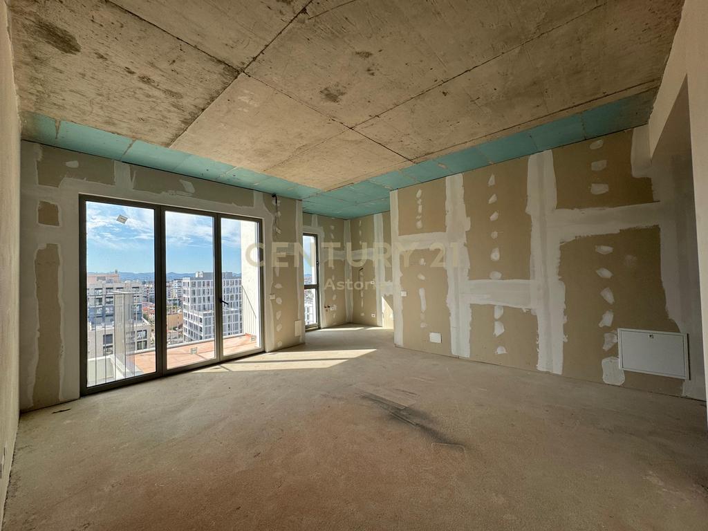 SHITET APARTAMENT 3+1+2  TE "PARK AVENUE", BULEVARDI I RI