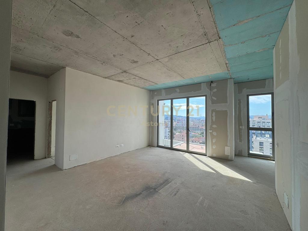 SHITET APARTAMENT 3+1+2  TE "PARK AVENUE", BULEVARDI I RI
