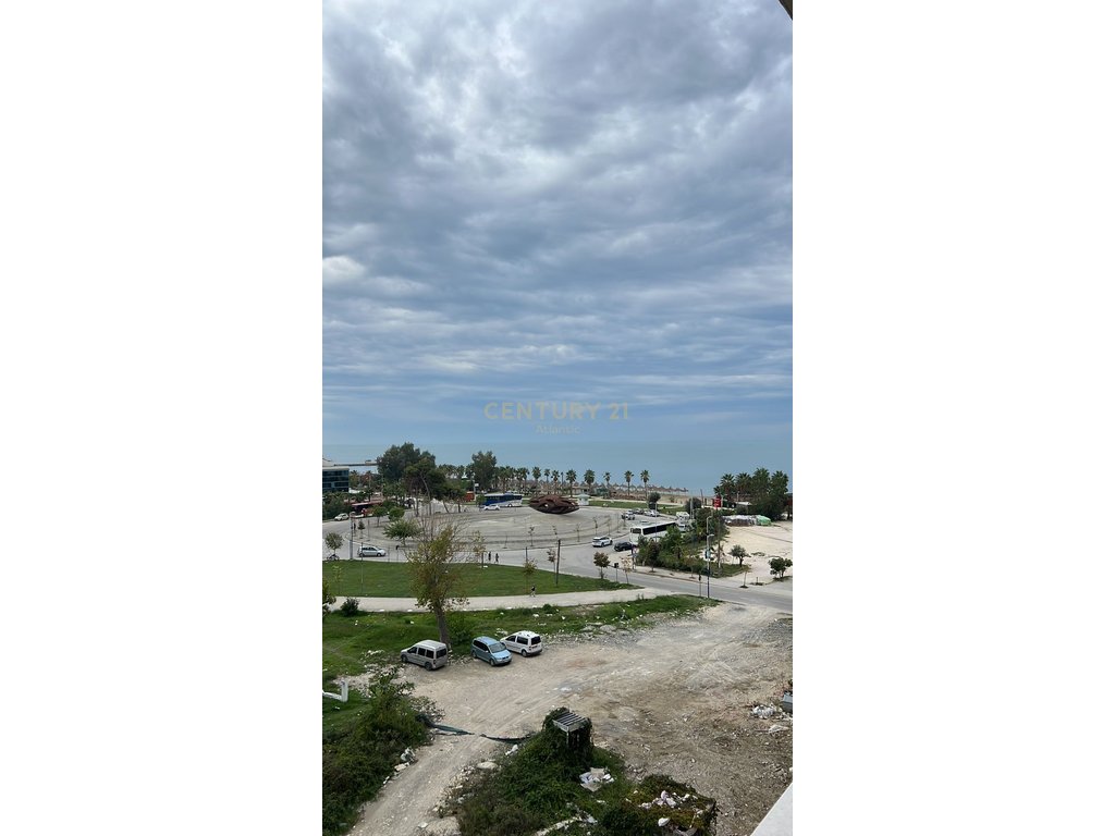 Apartament 1+1+ballkon Në Shitje në Golem, Durrës -