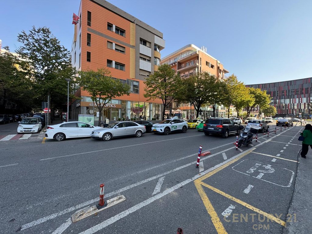 Apartament 2+1+2 Në Shitje prane Stadiumit Air Albania, Tiranë - 650,000€ | 140 m²