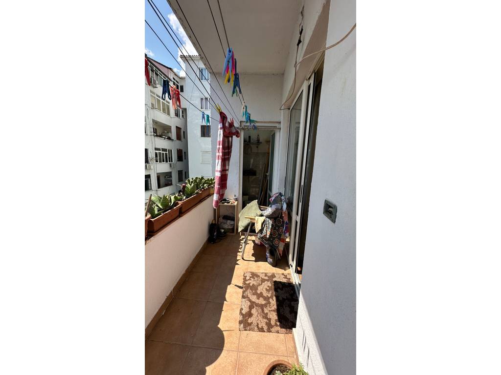 MUNDËSI INVESTIMI – APARTAMENT 3+2, KATI I 3-TË, PLOTËSISHT I MOBILUAR