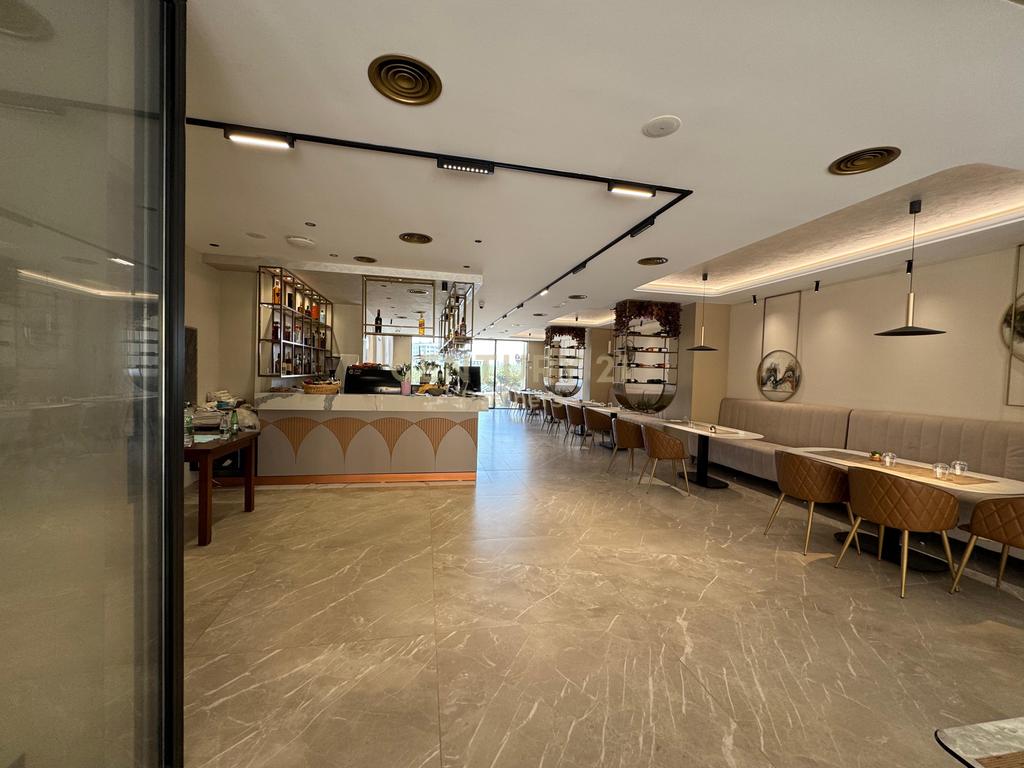 SHESIM BAR-RESTORANT NE QERRET !