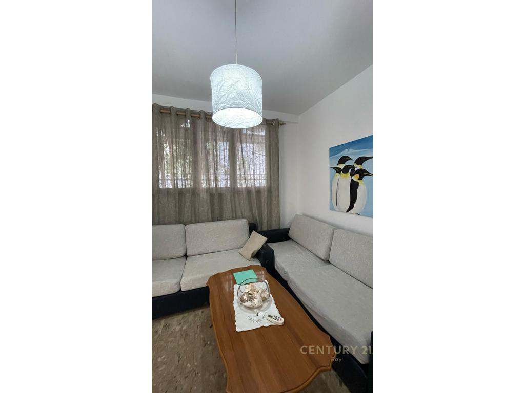 JEPET ME QIRA APARTAMENT 2+1 ME VERANDE,NE GOLEM!
