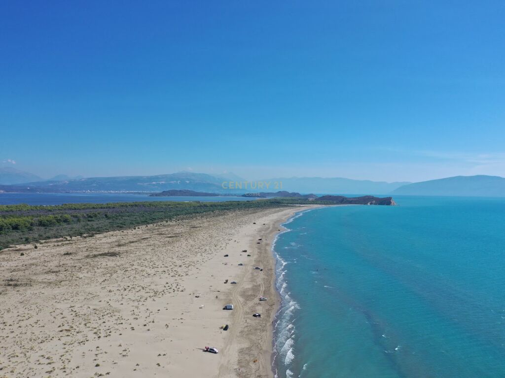 SHITET  TOKA NE AFERSI TE PLAZHIT TE HIDROVORIT NE NOVOSELE, VLORE!!!