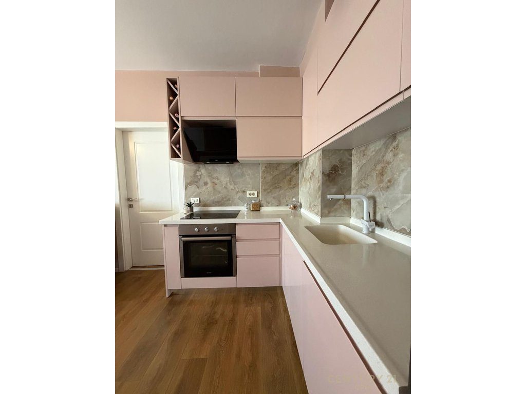Apartament 1+1 për shitje me hipotekë Pranë Well