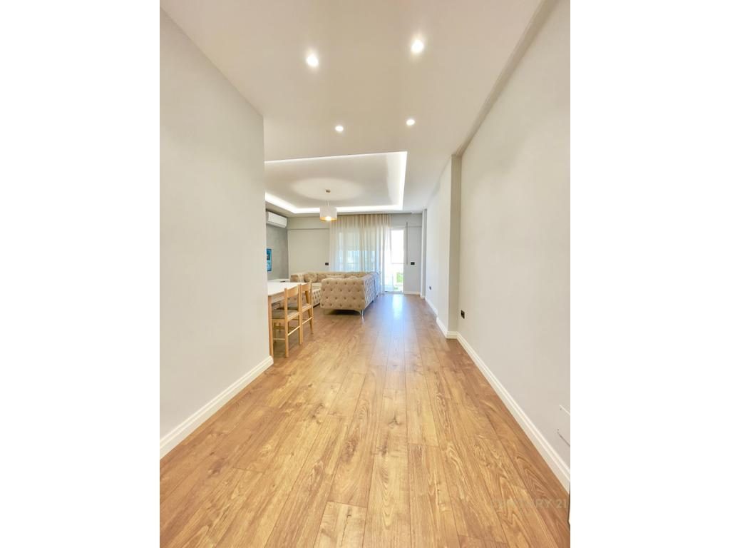 Kopshti Botanik, Apartament 2+1 per qira
