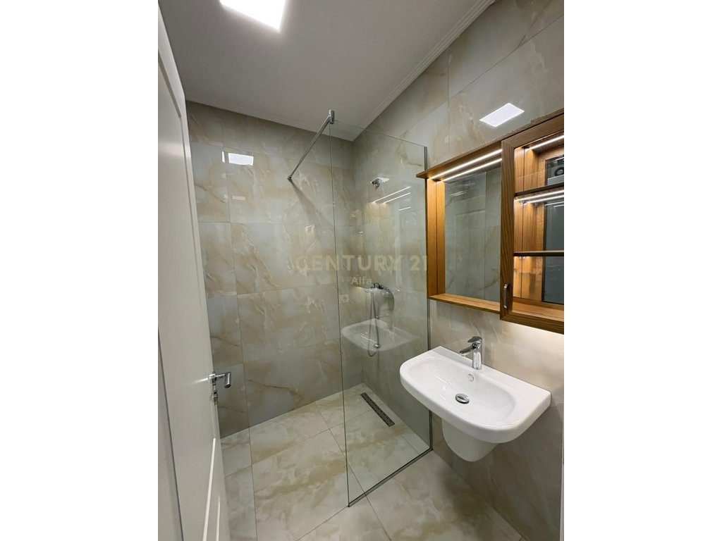 Jepet me qera apartament 1+1 tek Vila-L 2019, Astir!