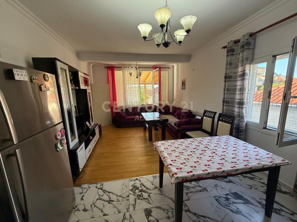 Shtëpi 1+1 Me Qira në Plepa, Durrës - 350€ | 300 m²