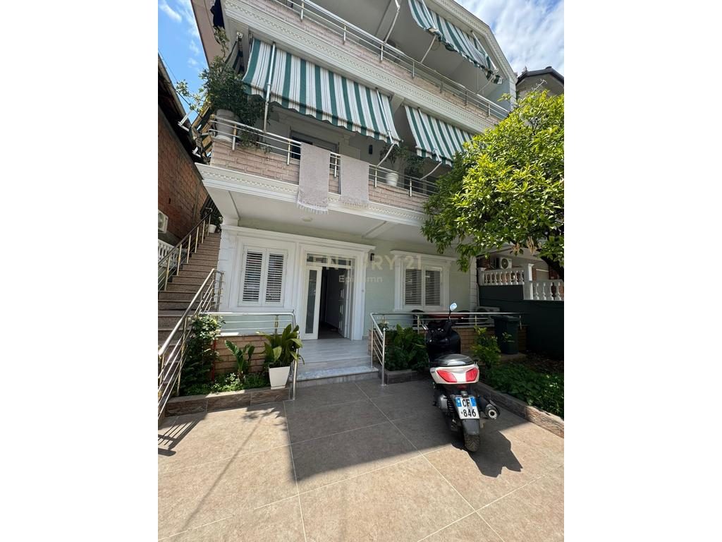 Apartament 2+1 me Qera tek Bulevardi i ri  !