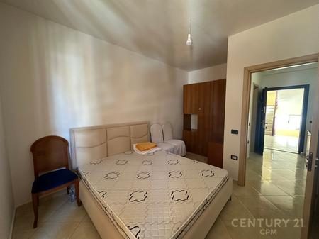 Qira, Vile, Prane Palleteve Cabej, Misto Mame, Tiranë - 1500 € | 500 m²