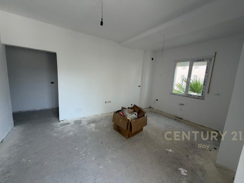 SHITET APARTAMENT 1+1 NE GOLEM !