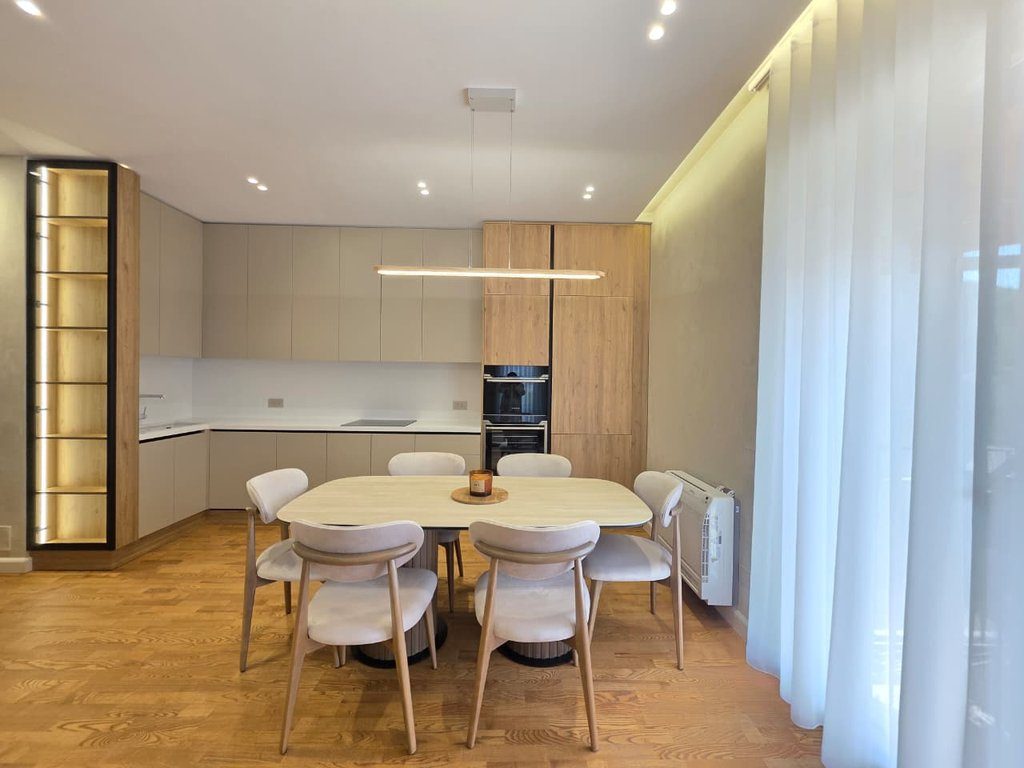Jepet me qera një apartament ekskluziv 3+1+3 në Residencen Secret Garden !!